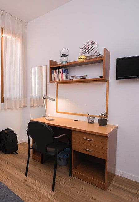 Habitación individual residencia universitaria Málaga